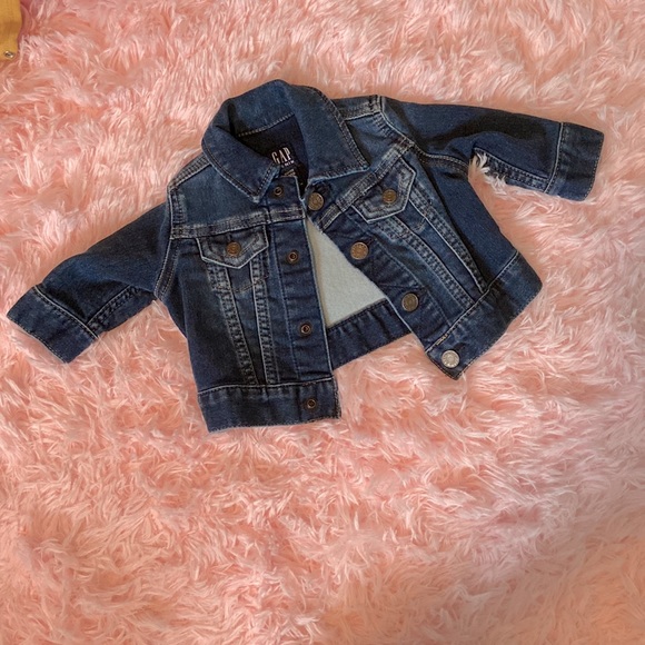 NWOT Gap Jean Jackets. Size: 0-3 months. Color: Dark Denim Jean - Picture 2 of 3